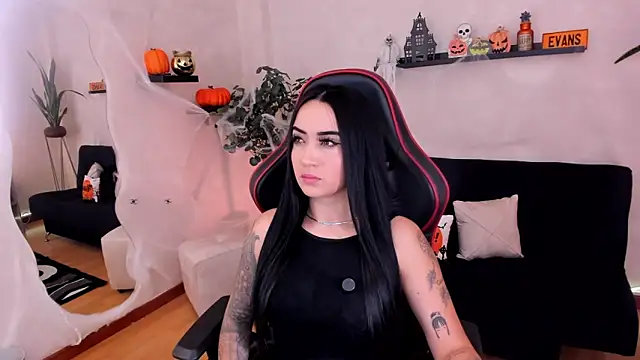 EmmyEvans1 online show from October 2025 07:34:01 PM