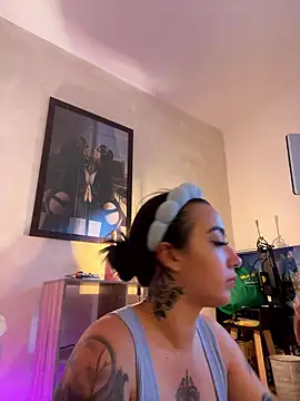 EmmyEvans1 online show from January 2026 01:27:02 PM