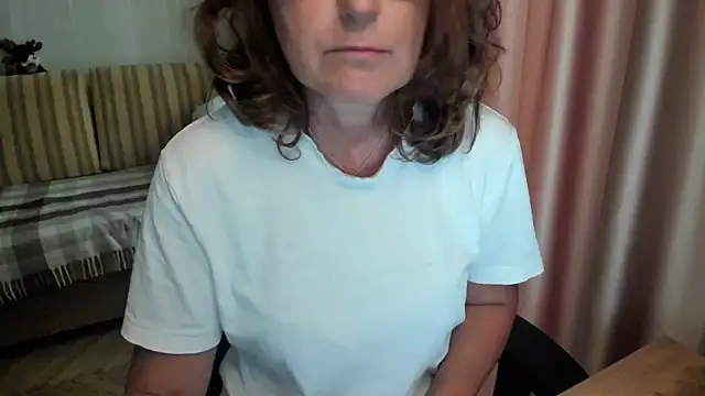 lauraoven online show from July 2026 03:21:02 PM