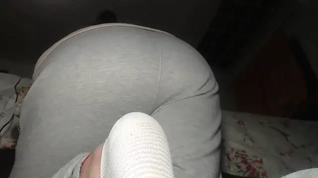 prettyangelsquirt online show from February 2026 11:03:01 PM