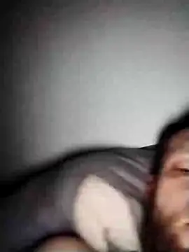 Snapshot of Kw8585kw chatting on January 2025 01:45:02 AM Kw8585kw online show from January 2025 01:45:02 AM