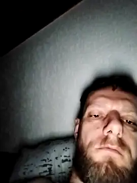 Snapshot of Kw8585kw chatting on February 2025 03:50:01 AM Kw8585kw online show from February 2025 03:50:01 AM