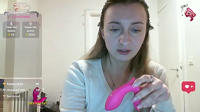 SusanCurt online show from March 2025 04:07:02 PM