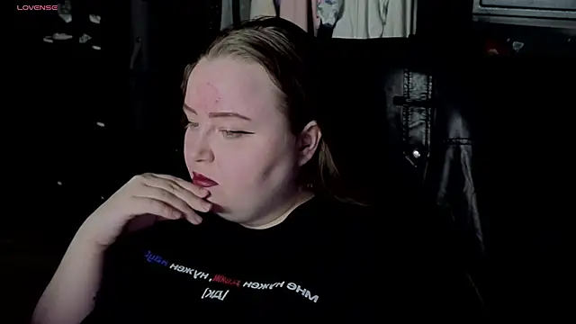 EMMA  CONNOR online show from November 2025 09:27:02 PM