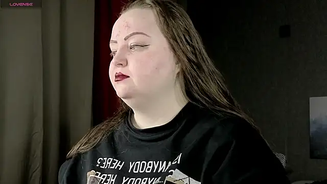 EMMA  CONNOR online show from November 2025 10:13:02 PM