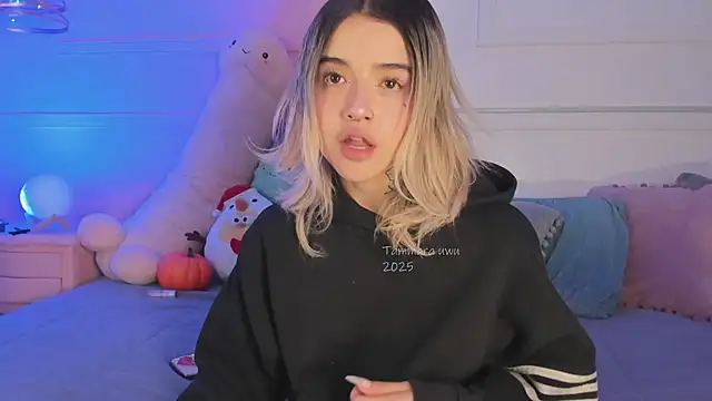  Tammara  online show from November 2025 05:55:02 PM