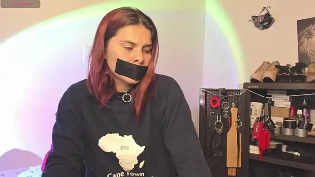 Snapshot of Arianna_connor1 chatting on March 2025 04:04:01 AM Arianna connor1 online show from March 2025 04:04:01 AM