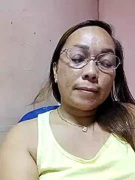 Snapshot of asianwet4u chatting on January 2026 05:50:01 PM asianwet4u online show from January 2026 05:50:01 PM