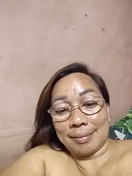 Snapshot of asianwet4u chatting on February 2026 05:05:02 PM asianwet4u online show from February 2026 05:05:02 PM