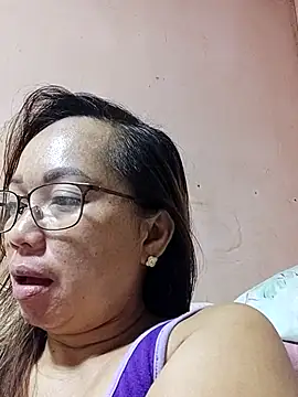 Snapshot of asianwet4u chatting on February 2026 02:44:01 AM asianwet4u online show from February 2026 02:44:01 AM