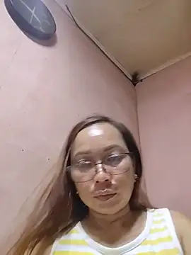 Snapshot of asianwet4u chatting on June 2026 04:40:01 PM asianwet4u online show from June 2026 04:40:01 PM