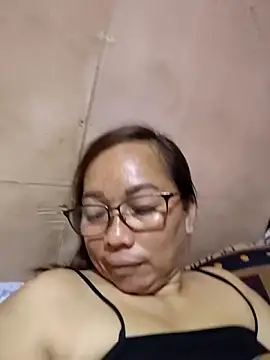 Snapshot of asianwet4u chatting on June 2026 07:44:01 AM asianwet4u online show from June 2026 07:44:01 AM