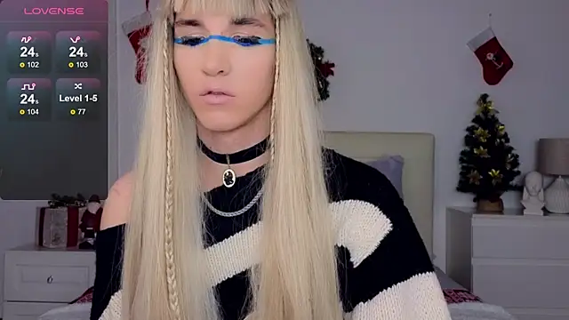 Snapshot of HelenSpellman chatting on January 2025 10:19:01 PM HelenSpellman online show from January 2025 10:19:01 PM