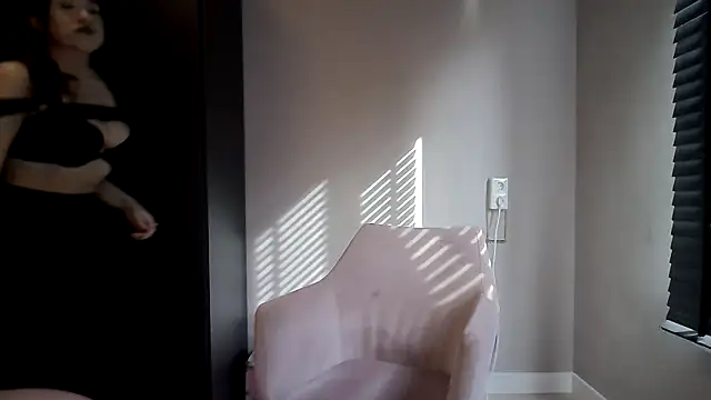 avajade online show from February 2026 11:39:02 AM