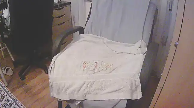 szadamo online show from December 2024 05:10:02 PM