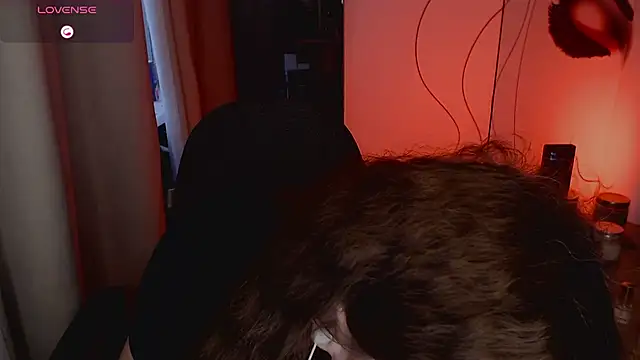 Snapshot of JohansonKatie chatting on February 2025 06:18:02 AM JohansonKatie online show from February 2025 06:18:02 AM