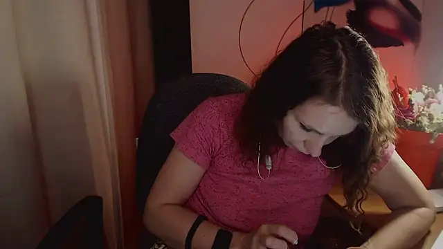 Snapshot of JohansonKatie chatting on February 2025 06:56:02 PM JohansonKatie online show from February 2025 06:56:02 PM