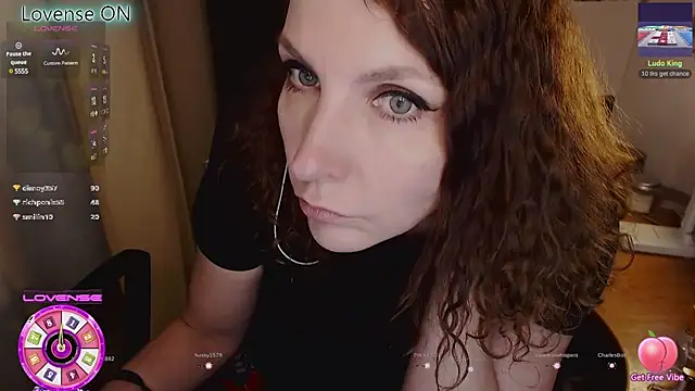 Snapshot of JohansonKatie chatting on February 2025 05:58:02 PM JohansonKatie online show from February 2025 05:58:02 PM