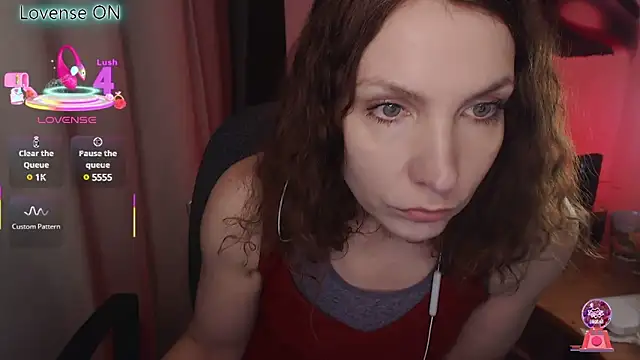 Snapshot of JohansonKatie chatting on March 2025 02:41:02 AM JohansonKatie online show from March 2025 02:41:02 AM