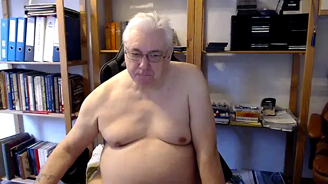 Snapshot of SchwanzhureXXL chatting on January 2025 08:51:01 AM SchwanzhureXXL online show from January 2025 08:51:01 AM