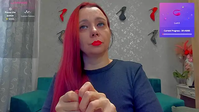 Snapshot of emilianna666 chatting on November 2025 08:02:02 AM emilianna666 online show from November 2025 08:02:02 AM