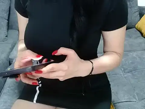 Snapshot of kamila-diablita chatting on December 2024 02:28:01 PM kamila-diablita online show from December 2024 02:28:01 PM