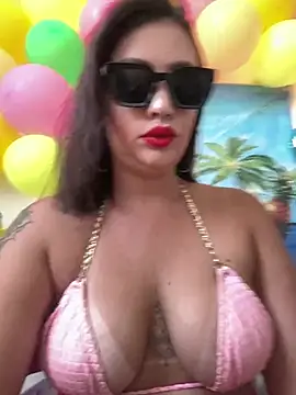 Snapshot of NathFox chatting on January 2025 06:10:01 PM NathFox online show from January 2025 06:10:01 PM