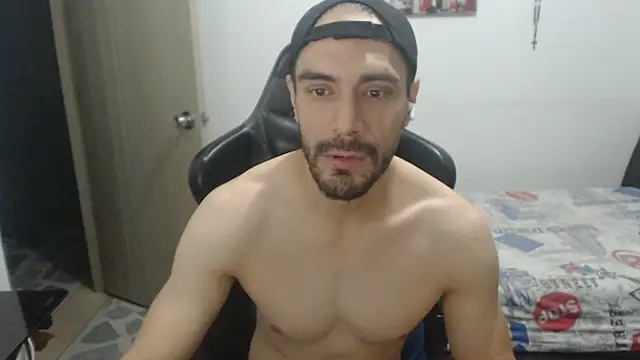 samuelgarcia  online show from June 2026 12:13:01 AM