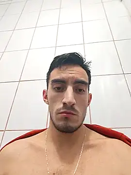 Snapshot of TommyMomentum chatting on September 2025 07:18:02 AM TommyMomentum online show from September 2025 07:18:02 AM