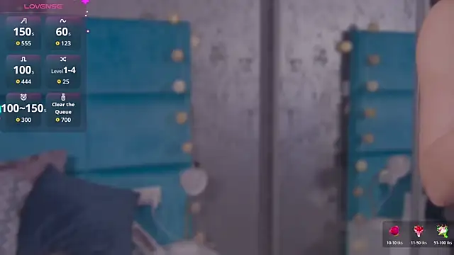 RockQueen A online show from November 2025 05:28:02 AM