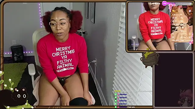 Snapshot of Cheybaaee chatting on November 2025 06:34:01 PM Cheybaaee online show from November 2025 06:34:01 PM