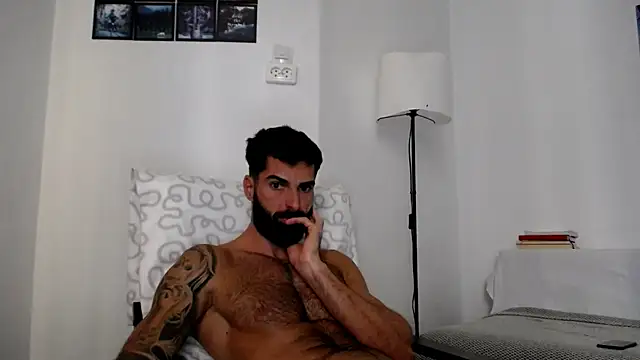 Verycutex online show from October 2025 08:48:01 AM