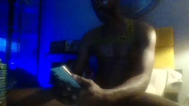 Snapshot of BEATKING22 chatting on May 2026 07:47:01 AM BEATKING22 online show from May 2026 07:47:01 AM