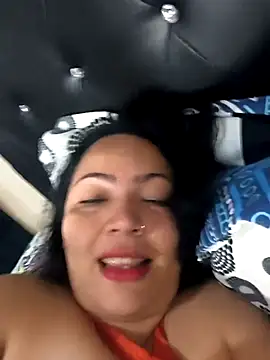 NIKOLE1301 online show from December 2025 07:43:01 PM