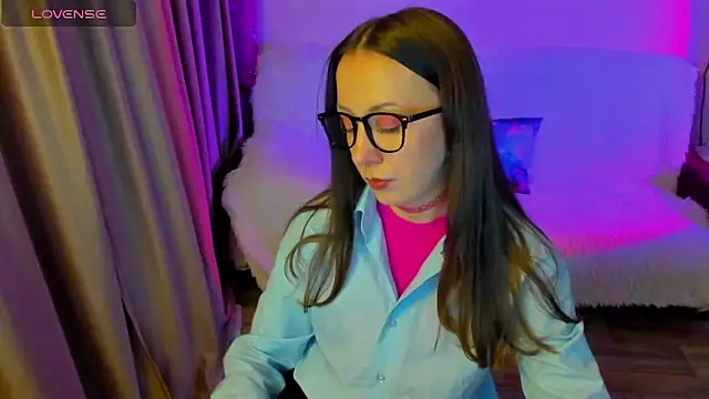 CurlySteph online show from January 2026 06:21:02 PM