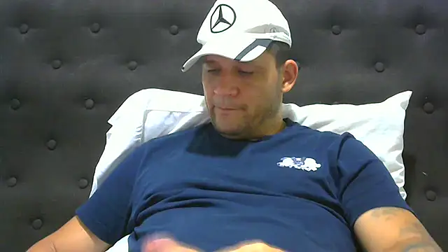 altenori112 online show from February 2025 01:53:02 PM