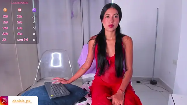 roxy pk  online show from November 2025 07:24:02 PM