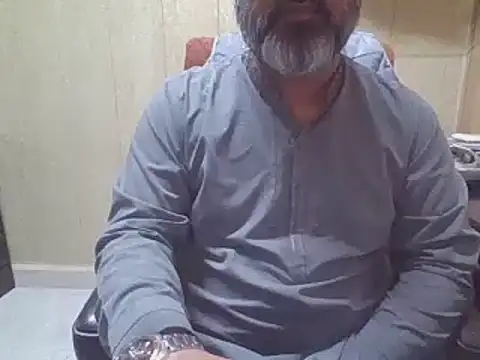 hairymaster95 online show from November 2025 04:13:02 AM