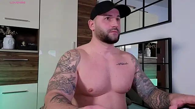 moonjoey online show from January 2025 05:58:01 PM