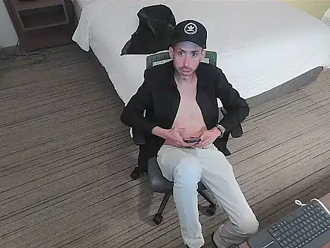 Snapshot of smokenstrokex chatting on January 2026 08:56:01 PM smokenstrokex online show from January 2026 08:56:01 PM