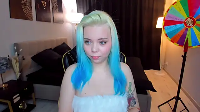 EnergyBunny 1 online show from December 2025 07:43:01 PM