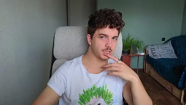 Remy Miles online show from October 2025 07:20:02 AM