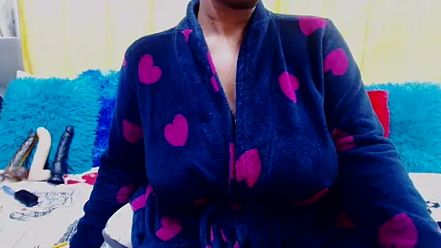 Bustydiva88 online show from December 2024 03:14:02 AM