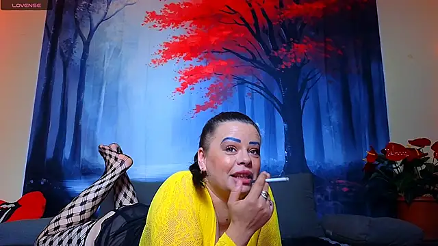 ElizabethEven online show from March 2025 12:28:02 AM