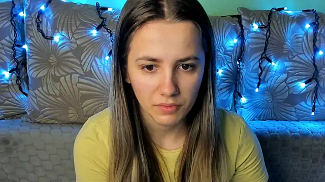 MaggieCake online show from February 2026 05:49:01 AM