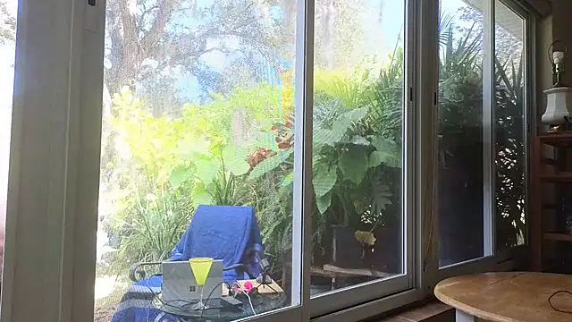 Snapshot of eliberator1777 chatting on February 2025 05:58:02 PM eliberator1777 online show from February 2025 05:58:02 PM