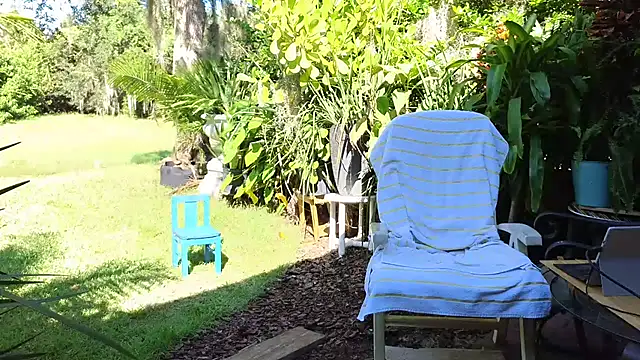 Snapshot of eliberator1777 chatting on October 2025 07:25:02 PM eliberator1777 online show from October 2025 07:25:02 PM