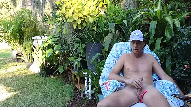 Snapshot of eliberator1777 chatting on November 2025 08:51:01 PM eliberator1777 online show from November 2025 08:51:01 PM