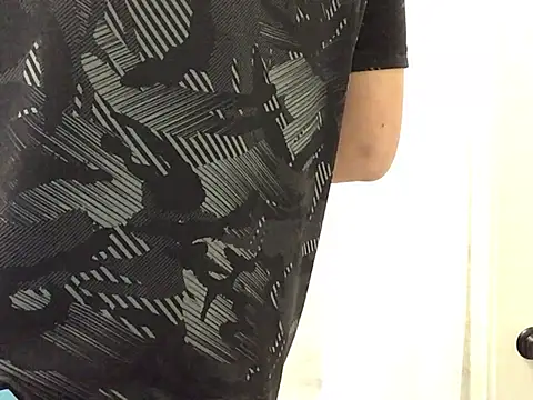 Snapshot of 69RIPsta69 chatting on January 2025 04:54:01 AM 69RIPsta69 online show from January 2025 04:54:01 AM