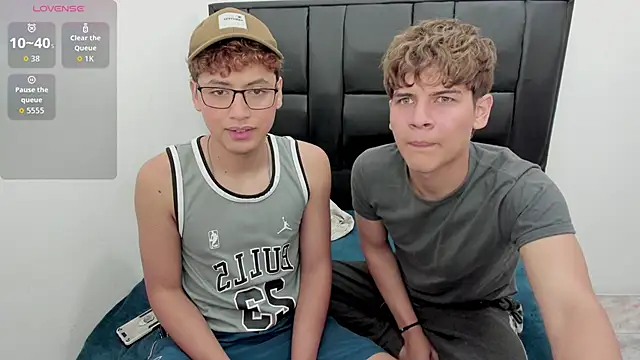 javieryalejandro online show from October 2025 03:14:02 PM